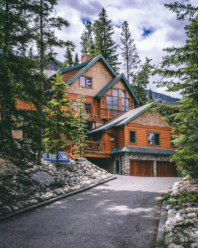 Sunhaven.Homes Premium Domain